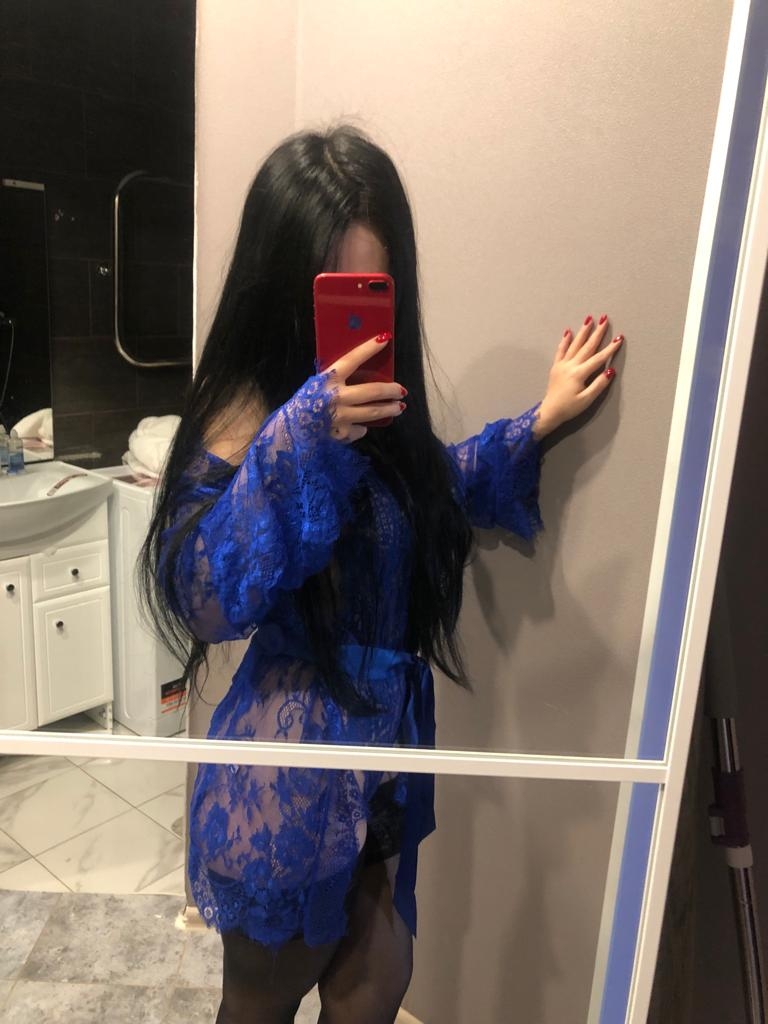 Лана (Салон) у метро Московская, бляди Питера - фото 5